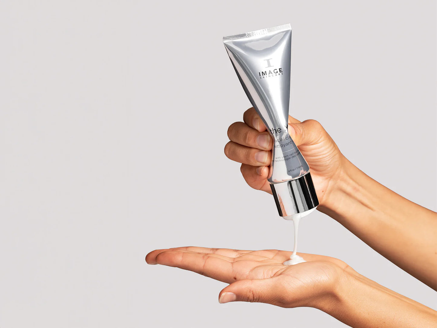 THE MAX - Facial Cleanser